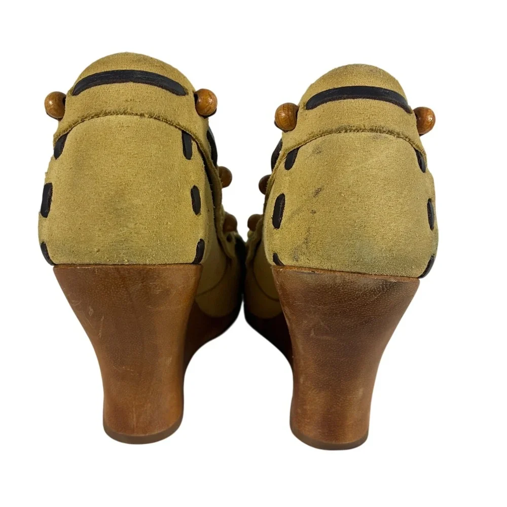 Sam Edelman Mustard Suede Moccasin Wood Wedge Heels Fringe Beads Size 8M Brazil